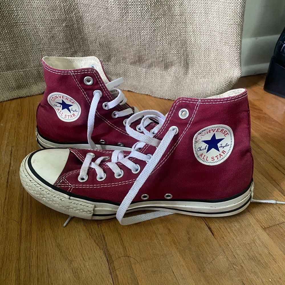Chuck Taylor All Star Maroon High Top